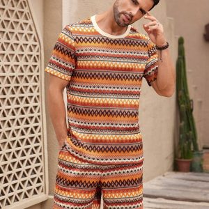 Manfinity KASUA Men??s Summer Holiday Geometric Printed Crew Neck Short Sleeve Graphic Tee And Shorts Casual Set